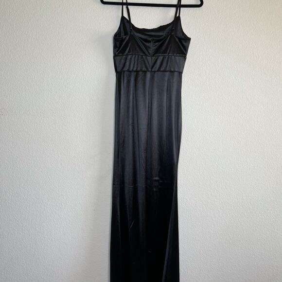 Lulus satin high slit gown - Picture 12 of 13